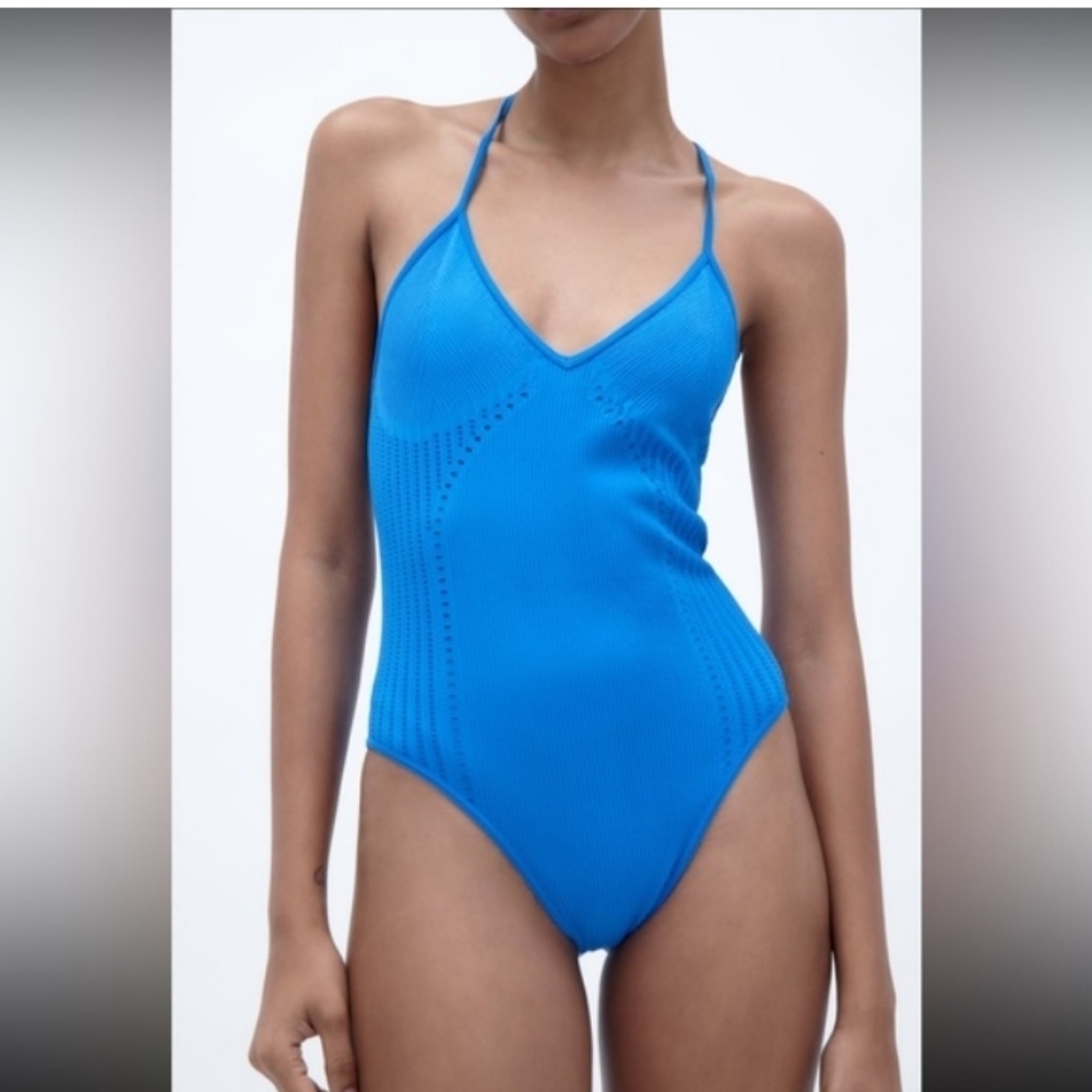 Zara  perforated seamless Limitless contour collection bodysuit